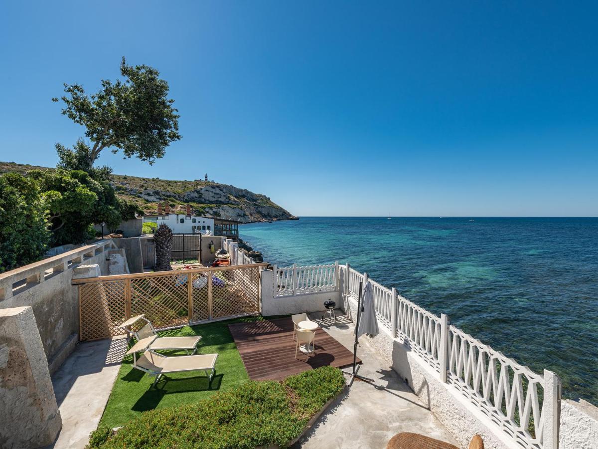 Villa Celeste Кальярі Екстер'єр фото