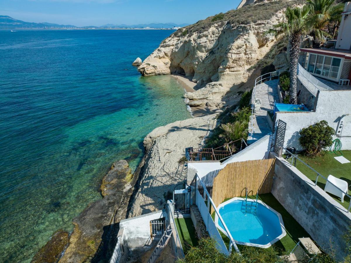 Villa Celeste Кальярі Екстер'єр фото