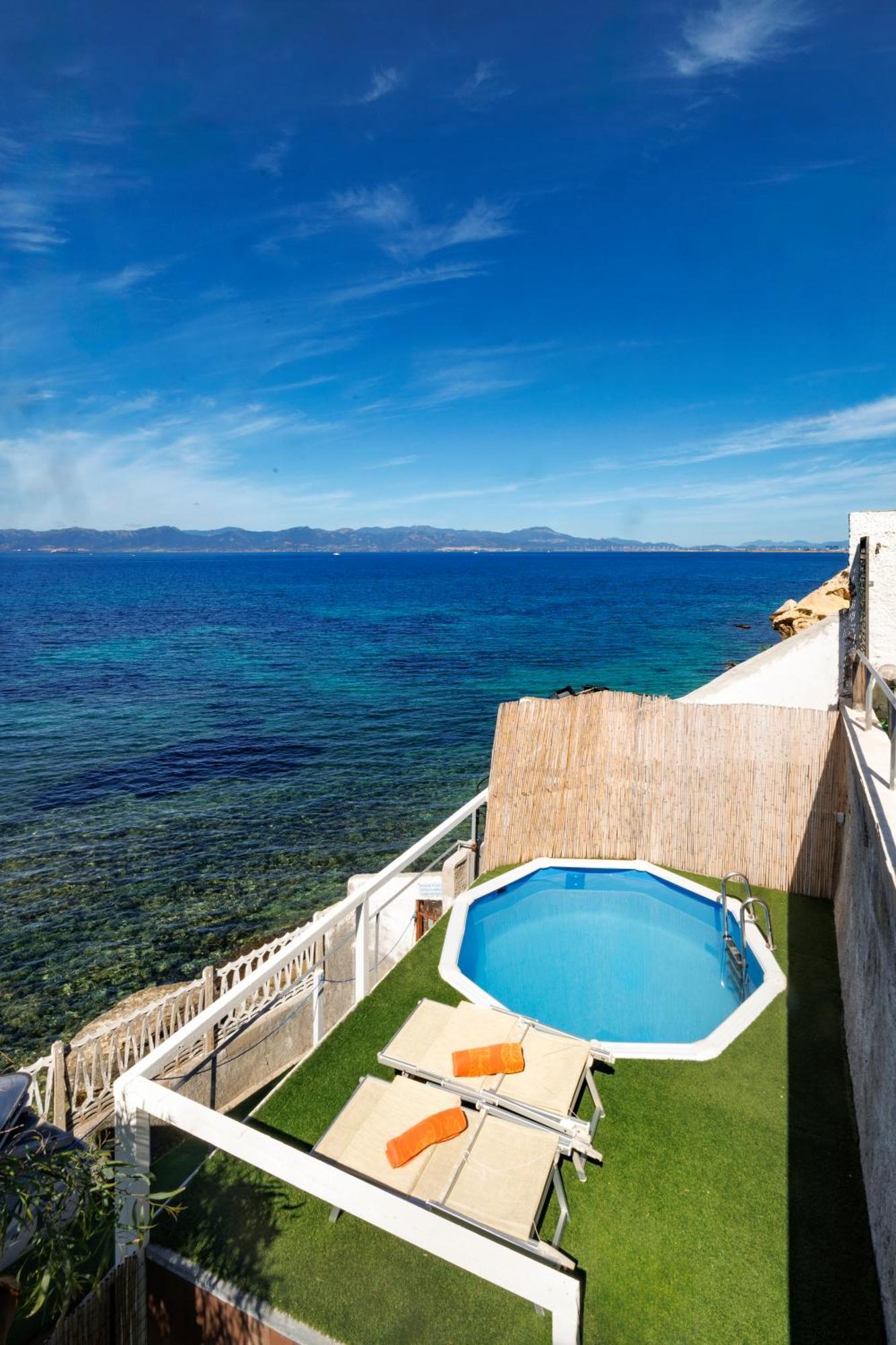 Villa Celeste Кальярі Екстер'єр фото