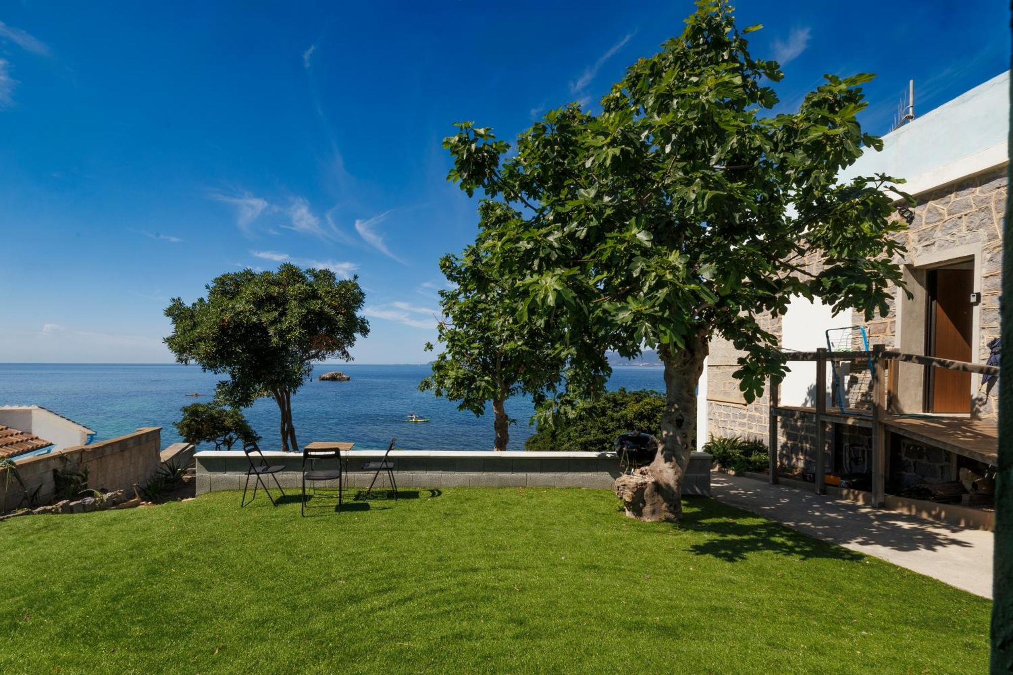 Villa Celeste Кальярі Екстер'єр фото